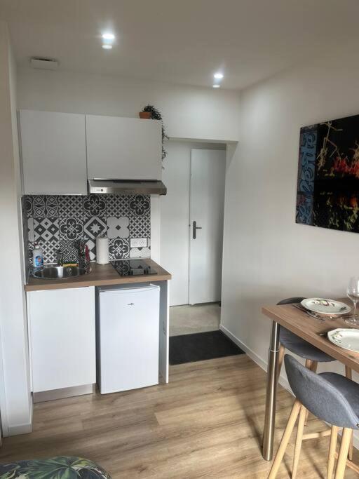 Verdi Studio Cosy Au Calme Parking Gratuit Chasse-sur-Rhône Extérieur photo